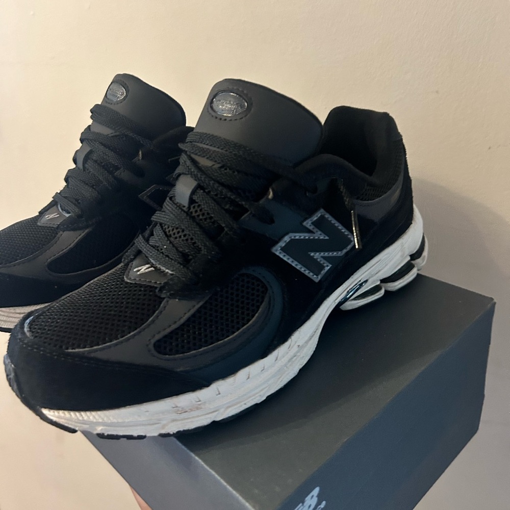 New Balance Men's Black Running Shoes